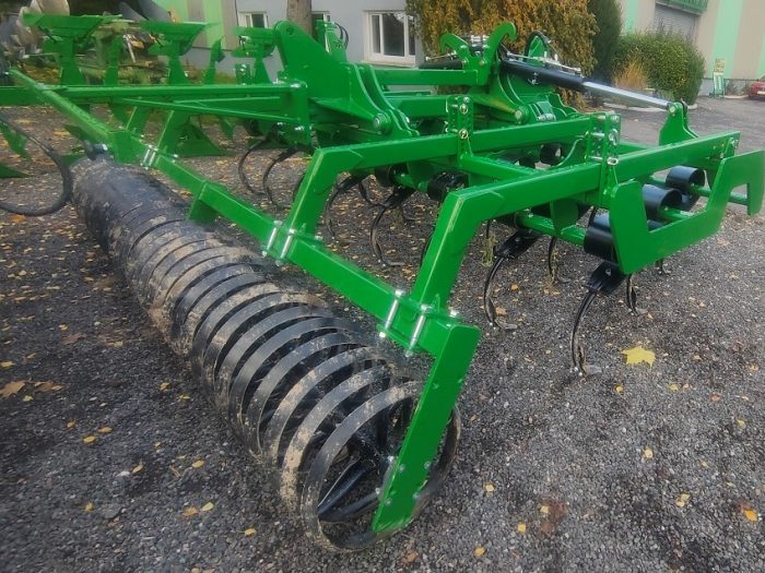 Cultivateur lourd L. 5.0m Châssis hydraulique – Image 3